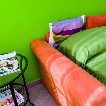 Apartment Vico La Torre Modern Flat Chiavari