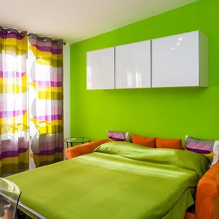 Vico La Torre Modern Flat *