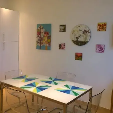 Apartment Vico La Torre Modern Flat Chiavari